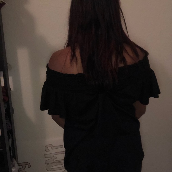 Black over the shoulder top!! - Picture 3 of 3